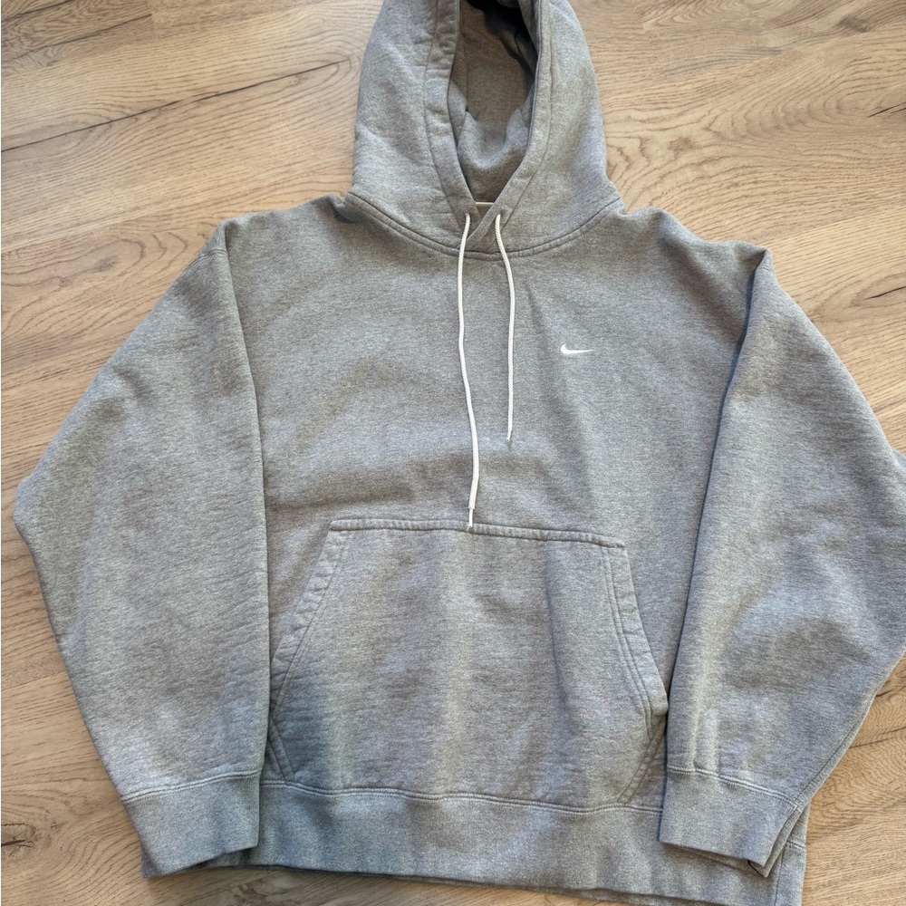 Nike Men's Heather Gray Hoodie